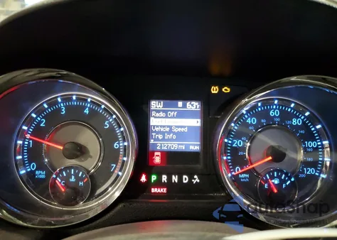 2012 Chrysler Town & Country Touring z USA, uszkodzony, nr VIN 2C4RC1BGXCR291650